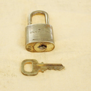 Louis Vuitton Cadenas Bag Charm Gold-plated