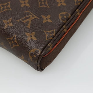 Louis Vuitton Trotteur Beaubourg Handbag Monogram Canvas