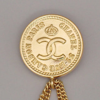 Chanel Vintage Medallion Flap Bag Brooch Metal