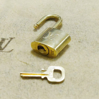 Louis Vuitton Cadenas Bag Charm Gold-plated