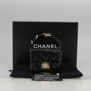 Chanel Reissue 2.55 Ankle Wrist Flap Bag Quilted Patent