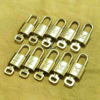 Louis Vuitton Cadenas Bag Charm Gold-plated
