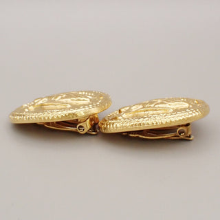 Chanel clips bouton ovale ange logo Gold-plated