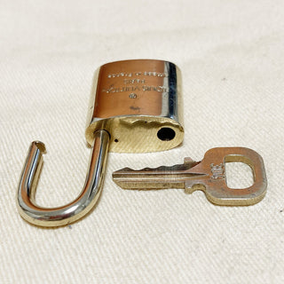 Louis Vuitton Cadenas Bag Charm Gold-plated
