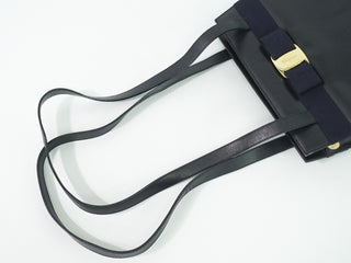 Salvatore Ferragamo Vara shoulder Bag Leather