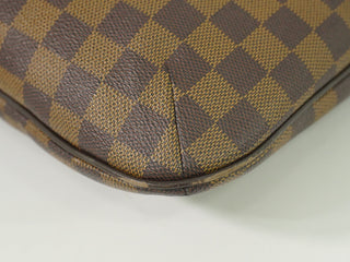 Louis Vuitton Bloomsbury Handbag Damier