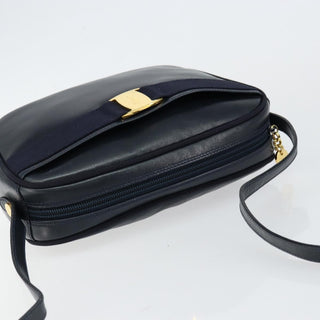 Salvatore Ferragamo Vala Shoulder Bag Leather