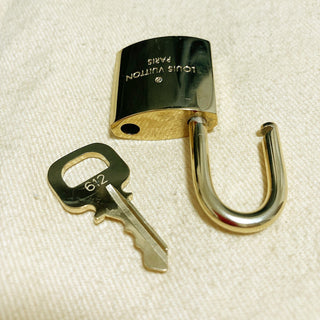 Louis Vuitton Cadenas Bag Charm Gold-plated