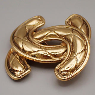 Chanel Vintage Quilted CC Brooch Metal