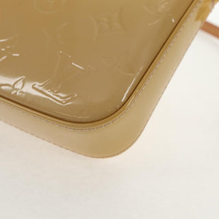 Louis Vuitton Pochette Accessoires NM Monogram Vernis