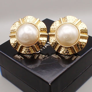 Chanel Vintage Round Clip-On Earrings Metal with Faux Pearl