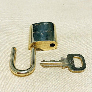 Louis Vuitton Cadenas Bag Charm Gold-plated