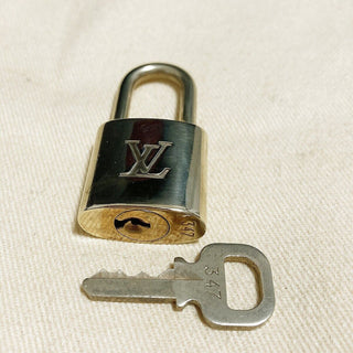 Louis Vuitton Cadenas Bag Charm Gold-plated