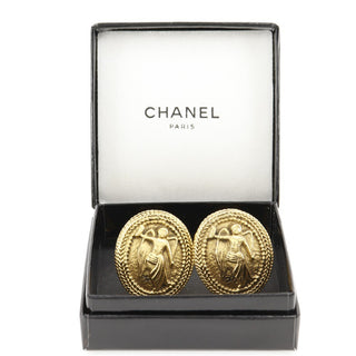Chanel clips bouton ovale ange logo Gold-plated