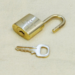 Louis Vuitton Cadenas Bag Charm Gold-plated
