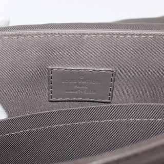 Louis Vuitton District Messenger Bag Damier Infini Leather