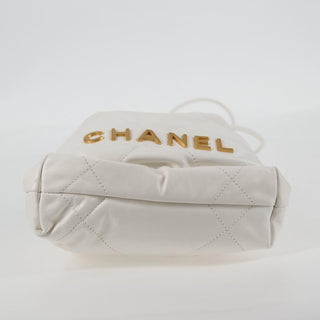 Chanel 22 Chain Hobo Quilted lambskin