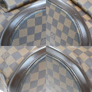 Louis Vuitton Manosque Handbag Damier