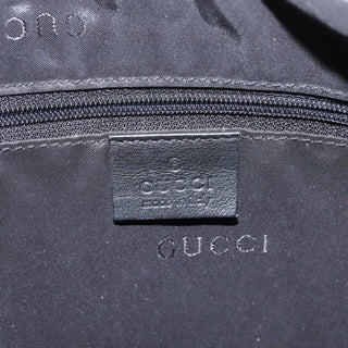 Gucci Attache Shoulder Bag Leather