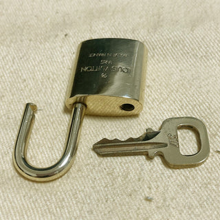 Louis Vuitton Cadenas Bag Charm Gold-plated