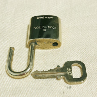Louis Vuitton Cadenas Bag Charm Gold-plated