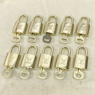 Louis Vuitton Cadenas Bag Charm Gold-plated