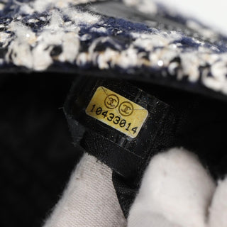 Chanel CC Chain Shoulder Bag Tweed