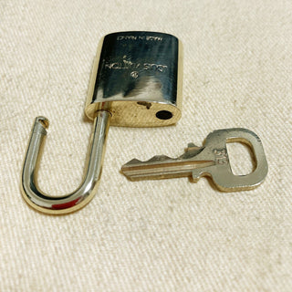 Louis Vuitton Cadenas Bag Charm Gold-plated