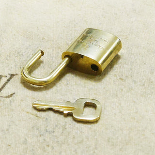 Louis Vuitton Cadenas Bag Charm Gold-plated