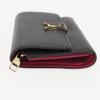 Louis Vuitton Capucines Compact wallet Leather