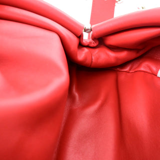 Bottega Veneta The Chain Pouch Leather