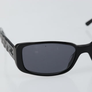 Chanel Camélia sunglasses Plastic