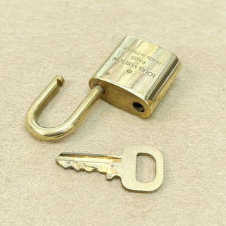 Louis Vuitton Cadenas Bag Charm Gold-plated