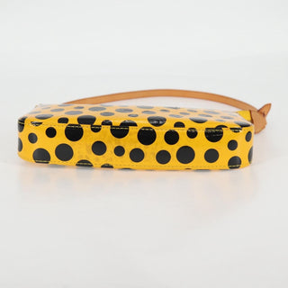 Louis Vuitton Pochette Accessoires Yayoi Kusama Painted Dots Monogram vernis