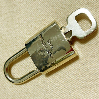 Louis Vuitton Cadenas Bag Charm Gold-plated