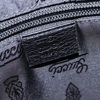 Gucci Front Zip Messenger Leather