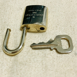Louis Vuitton Cadenas Bag Charm Gold-plated