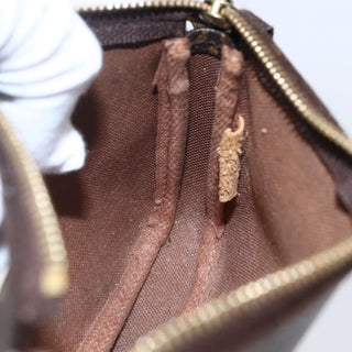 Louis Vuitton Pochette Accessoires Monogram Canvas