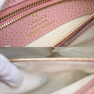 Gucci Swing Crossbody Bag Pebbled Leather