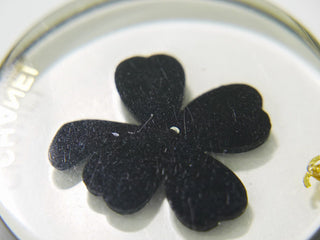 Chanel Trèfle CC Necklace Plastic and Gold plated