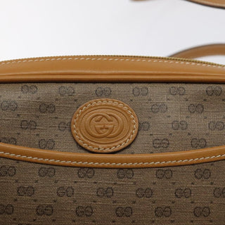 Gucci Zip Pouch GG Canvas