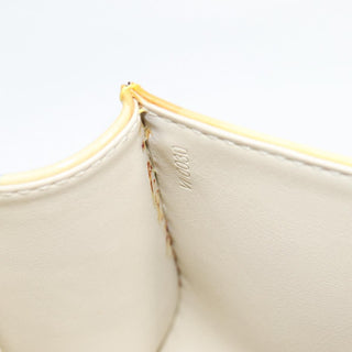 Louis Vuitton Fleurs Pochette Printed Monogram Vernis