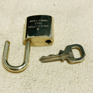 Louis Vuitton Cadenas Bag Charm Gold-plated