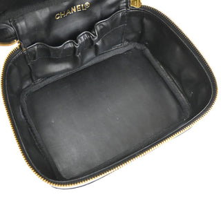 Chanel Vanity pouch Leather