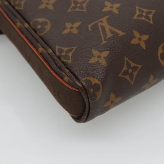 Louis Vuitton Trotteur Beaubourg Handbag Monogram Canvas