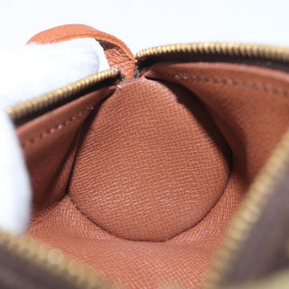 Louis Vuitton Papillon Pochette Monogram Canvas