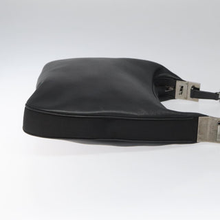 Gucci Attache Shoulder Bag Leather