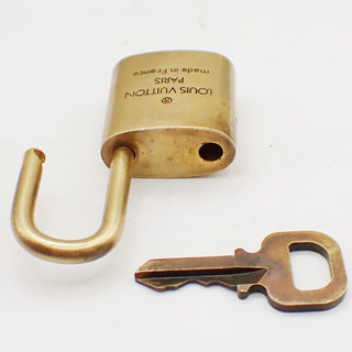 Louis Vuitton Cadenas Bag Charm Gold-plated