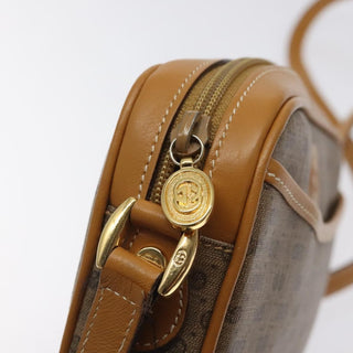 Gucci Zip Pouch GG Canvas