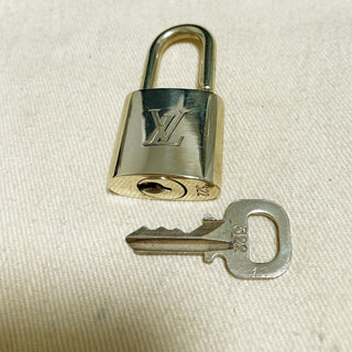 Louis Vuitton Cadenas Bag Charm Gold-plated